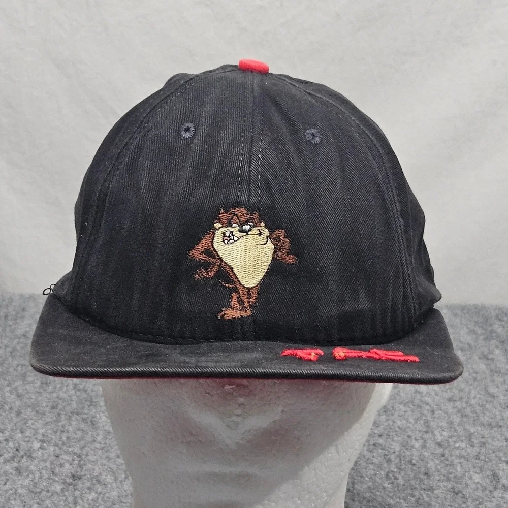 Vintage Tasmanian Devil Looney Tunes Hat XL Black Taz 90s Made in USA Nostalgia